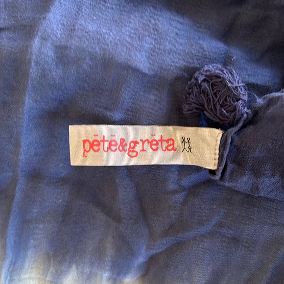 Johnny Was Pete and Greta Scarf - Picture 2 of 2